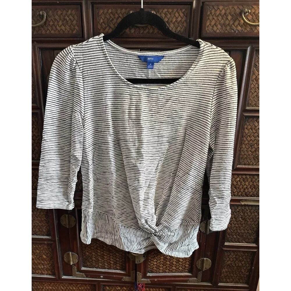 Apt. 9 Women’s Blouse  Top Black White Striped ¾ Sleeve Scoopneck Twisted Hem‎ M
